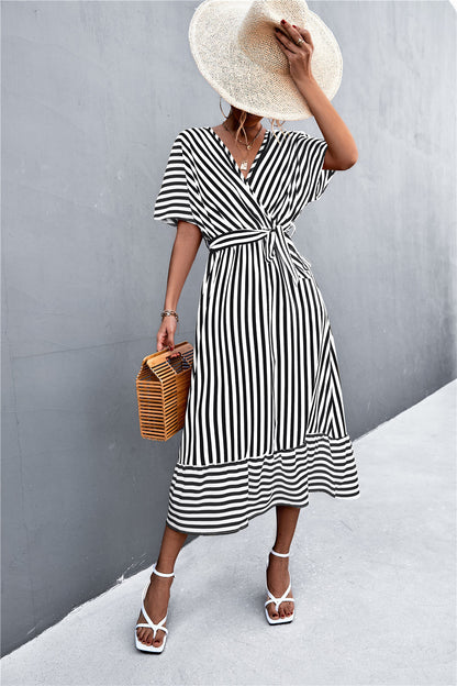 V-neck dress with stripes